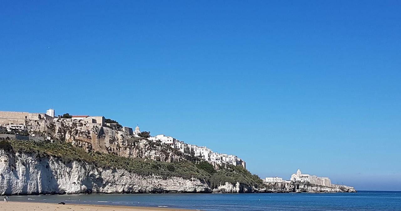 La Rotonda Sul Mare Aparthotel Vieste Bagian luar foto