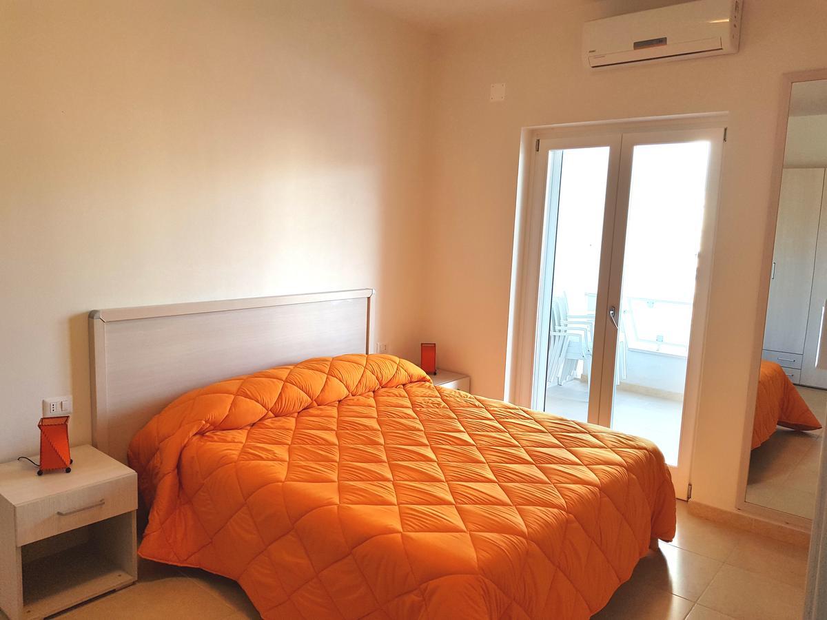La Rotonda Sul Mare Aparthotel Vieste Ruang foto