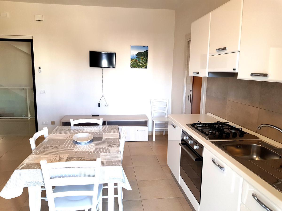 La Rotonda Sul Mare Aparthotel Vieste Ruang foto